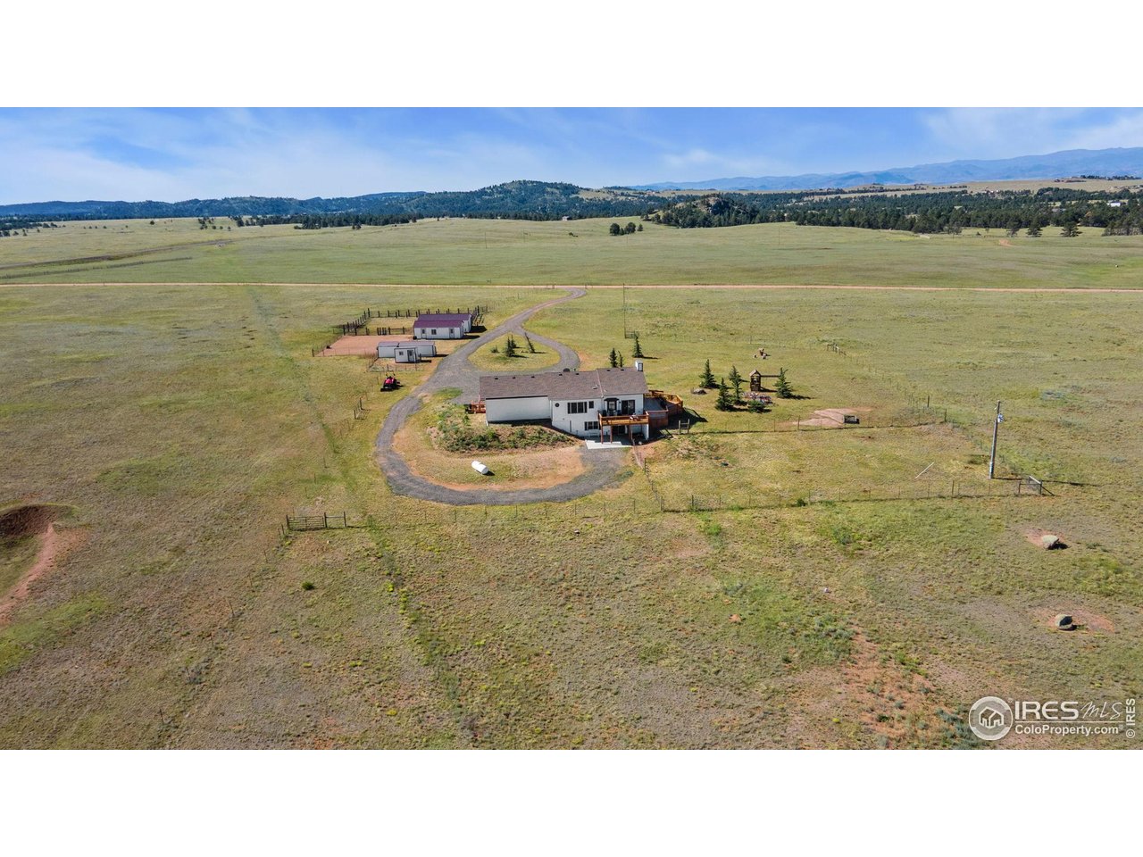 188 Old Ranch Road Livermore, CO 80536 - Photo 3 of 40 Separate drive for walkout basement.