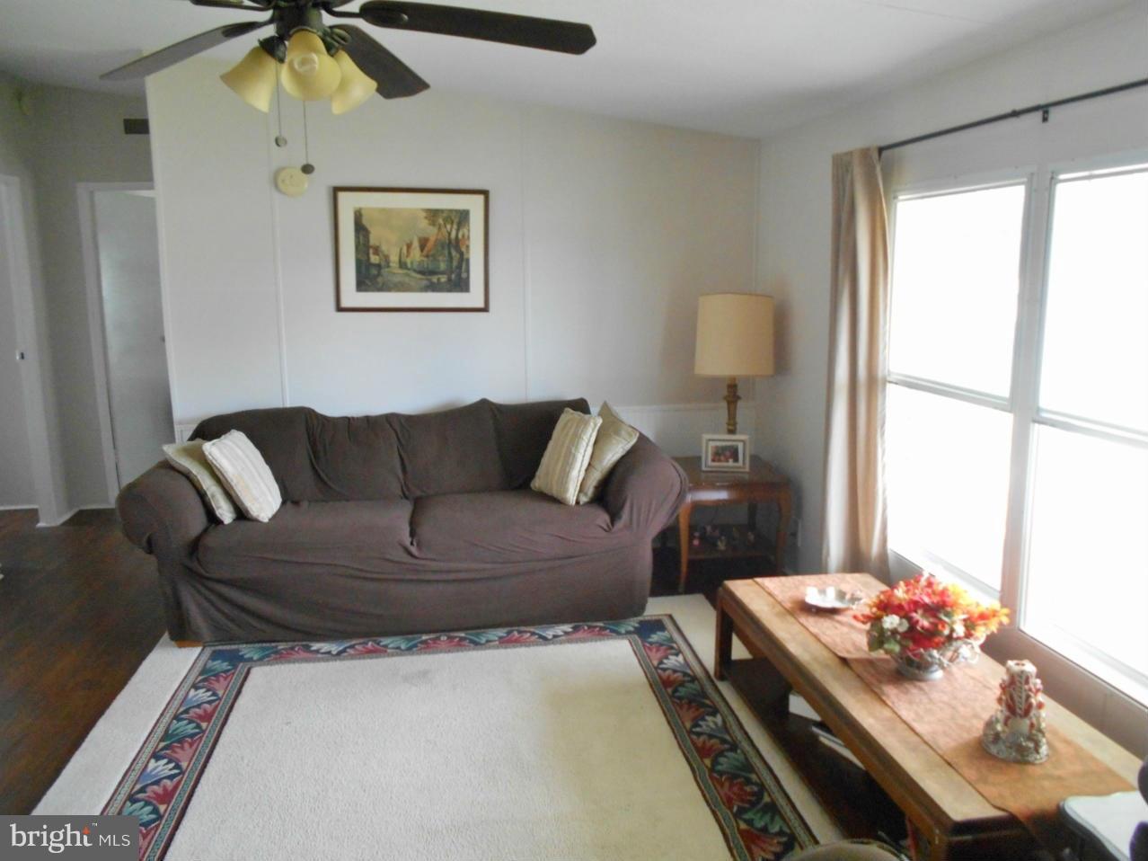 108 North Marshall Street Ranson, WV 25438 - Photo 6 of 19 Living Room