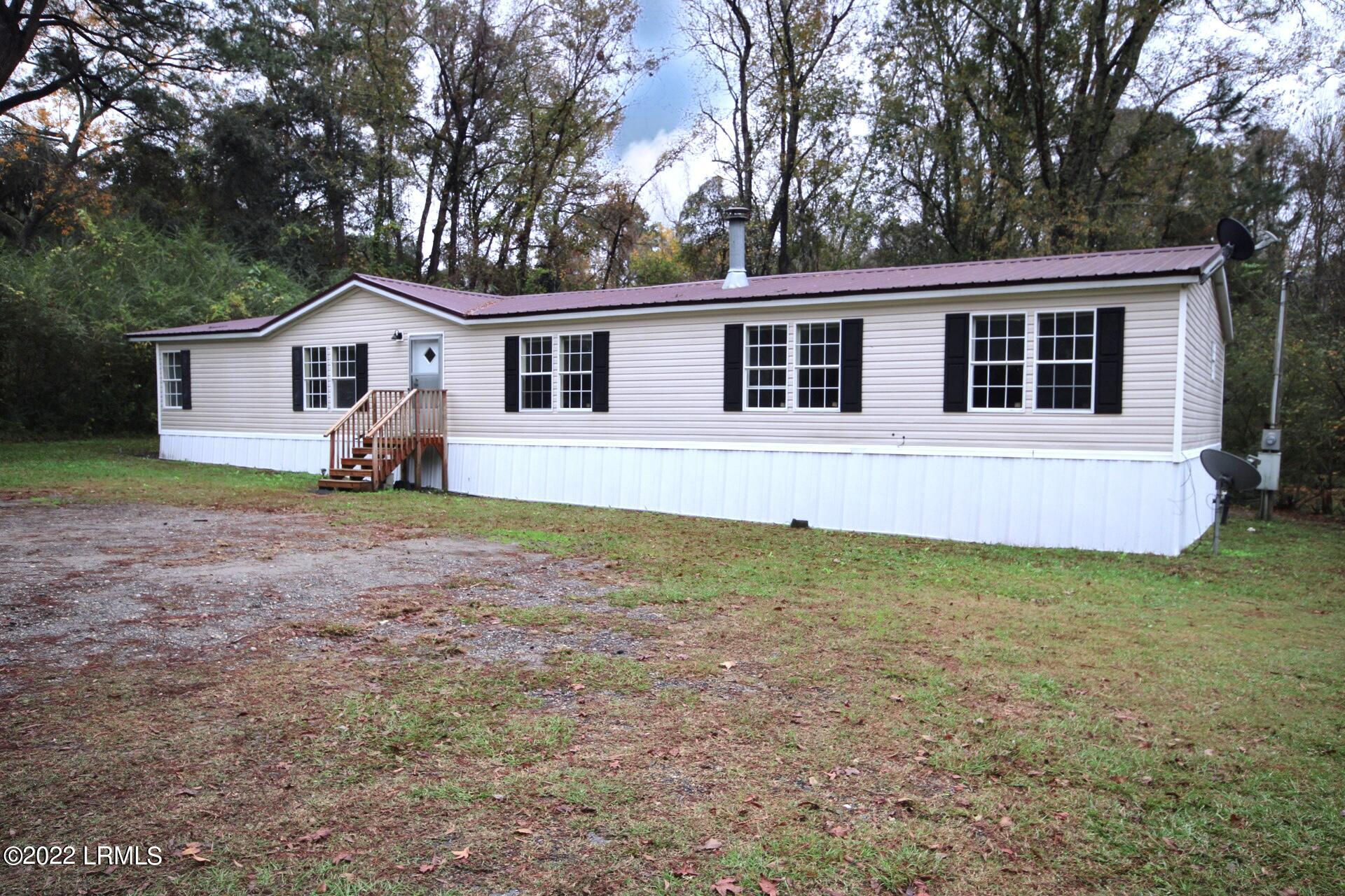 5010 Roseida Road Beaufort, SC 29906 - Photo 1 of 18 Photo Dec 11 2022, 6 09 44 AM