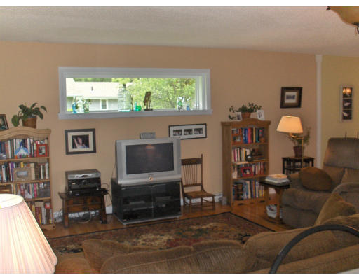 205 Bemis Road Holyoke, MA 01040 - Photo 8 of 10 Gallery Image 8