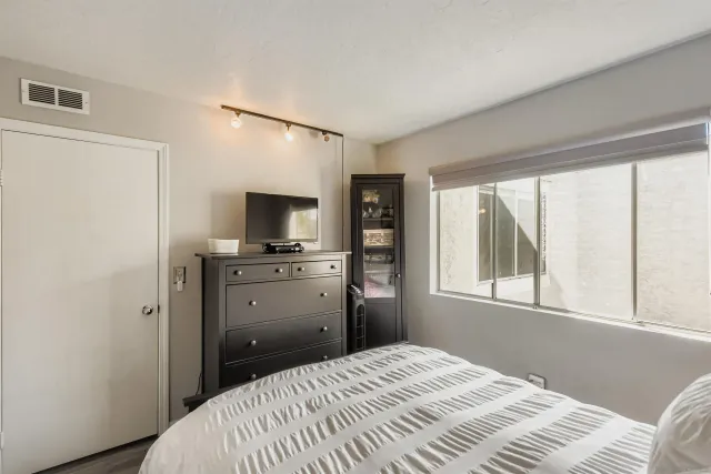 $729,000 | 5059 La Cuenta Drive, San Diego, CA 92124