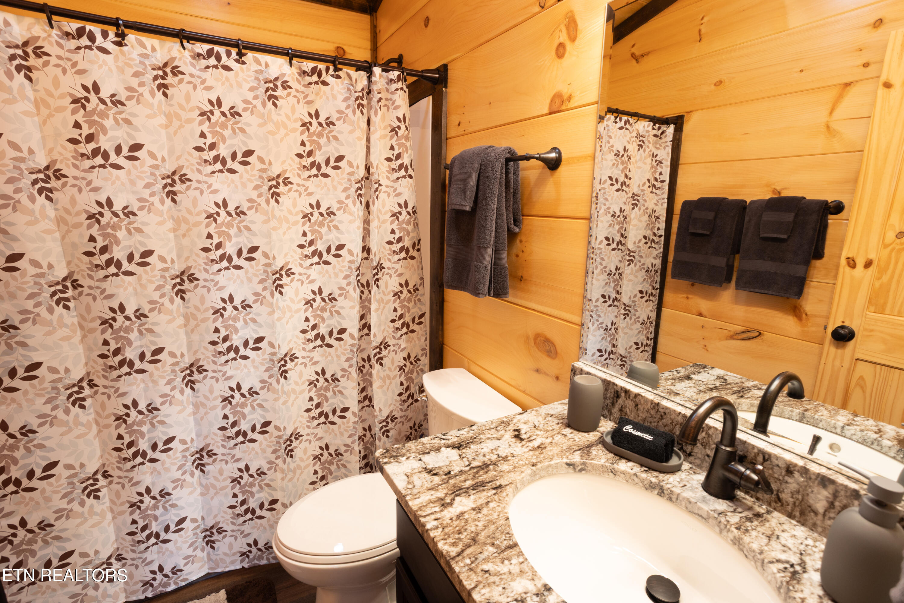 1936 Seagle Hollow Road Sevierville, TN 37876 - Photo 14 of 21 Cabin 10