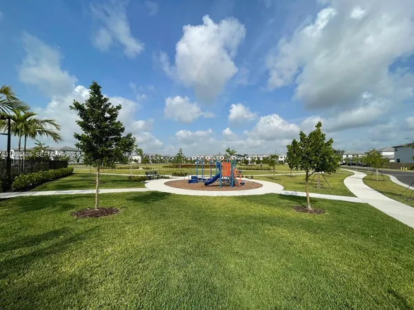 $3,200 | 13402 Southwest 286th Street, Unit 13402, Homestead, FL 33033