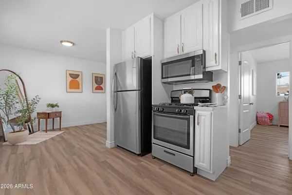 $349,000 | 2617 West Osborn Road, Phoenix, AZ 85017