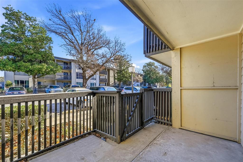4851 Cedar Springs Road, Unit 189 Dallas, TX 75219 - Photo 25 of 29 a view of a black gate