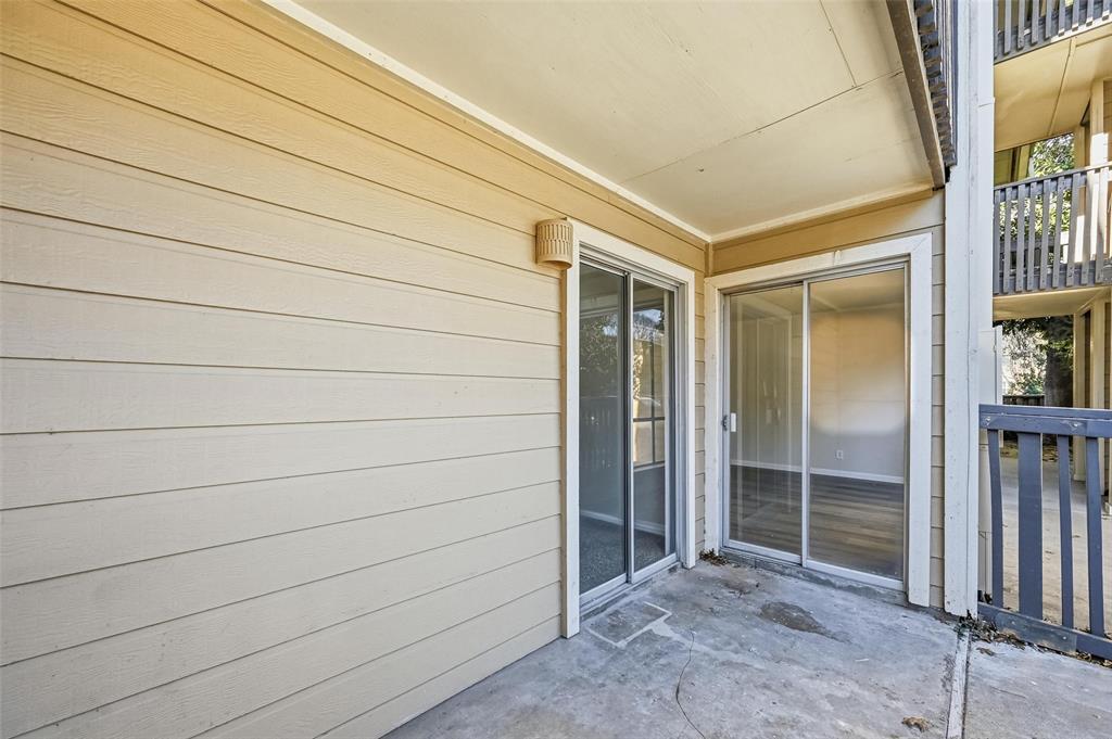 4851 Cedar Springs Road, Unit 189 Dallas, TX 75219 - Photo 27 of 29 a view of front door