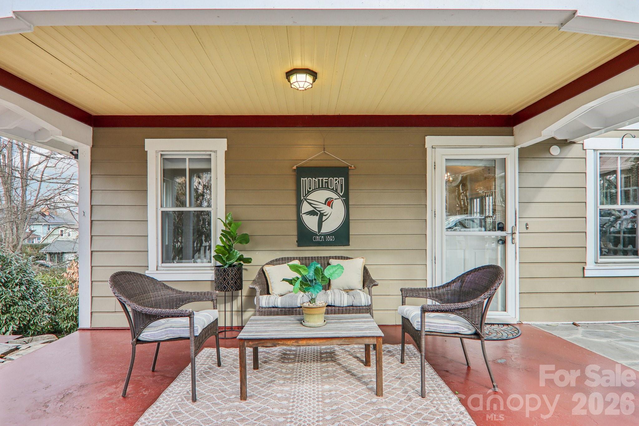 39 Short Street Asheville, NC 28801 - Photo 4 of 39 a outdoor living space with furniture