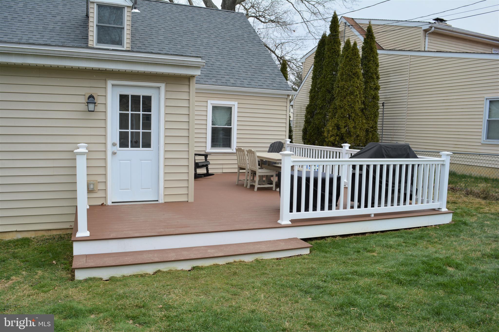 2314 Triebel Road Abington, PA 19001 - Photo 3 of 60