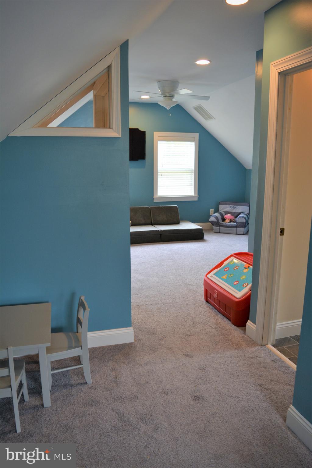 2314 Triebel Road Abington, PA 19001 - Photo 41 of 60