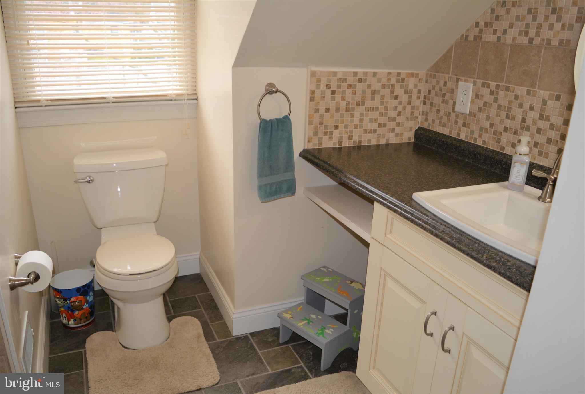 2314 Triebel Road Abington, PA 19001 - Photo 45 of 60