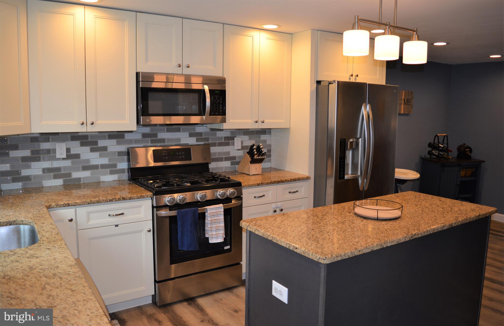 2314 Triebel Road Abington, PA 19001 - Photo 5 of 60