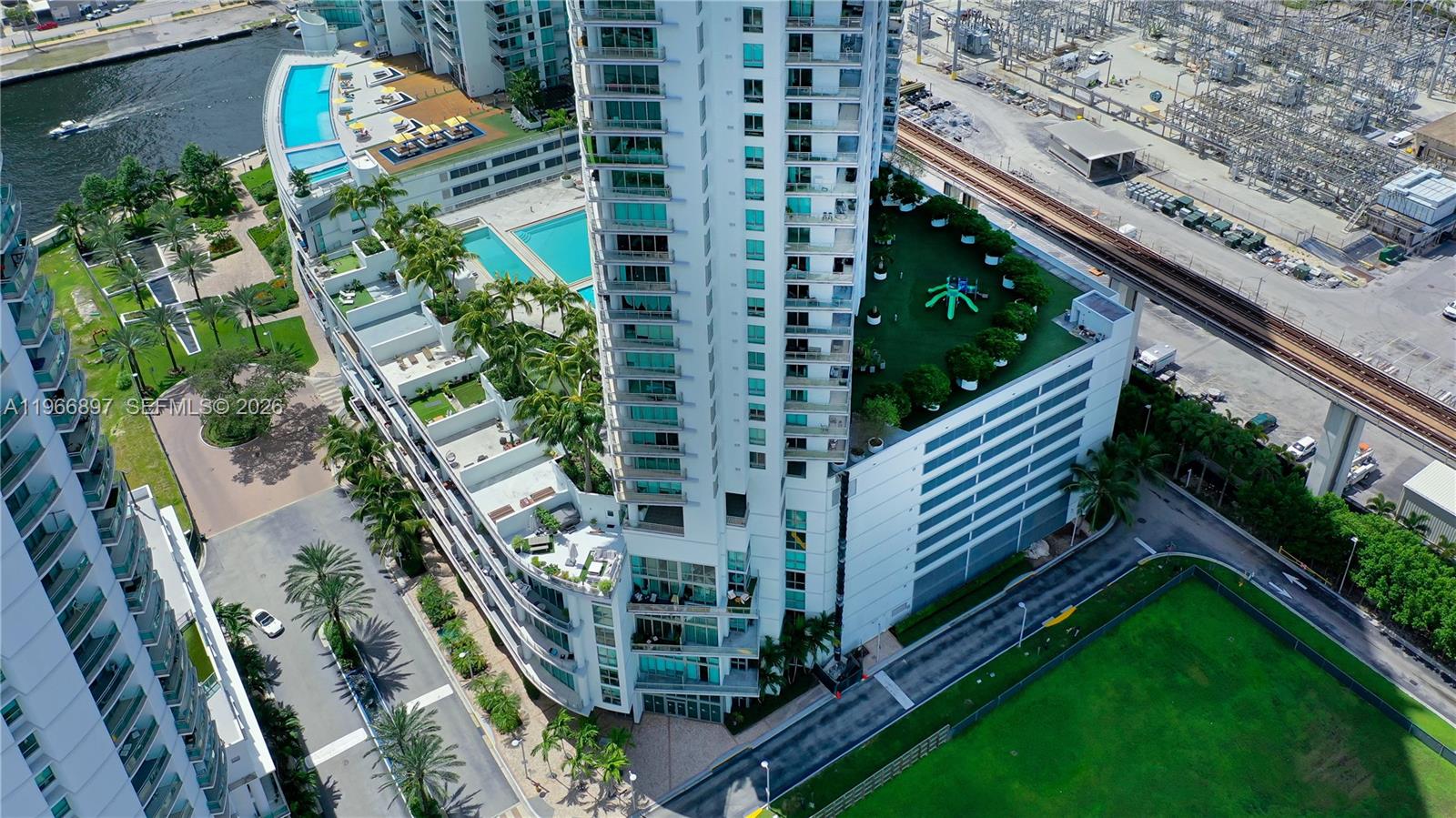 90 Southwest 3rd Street, Unit 1602 Miami, FL 33130 - Photo 49 of 81