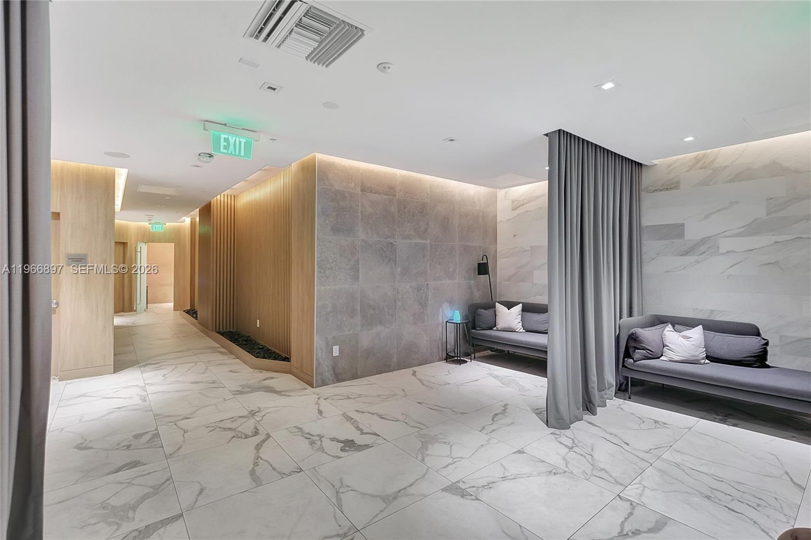 90 Southwest 3rd Street, Unit 1602 Miami, FL 33130 - Photo 71 of 81