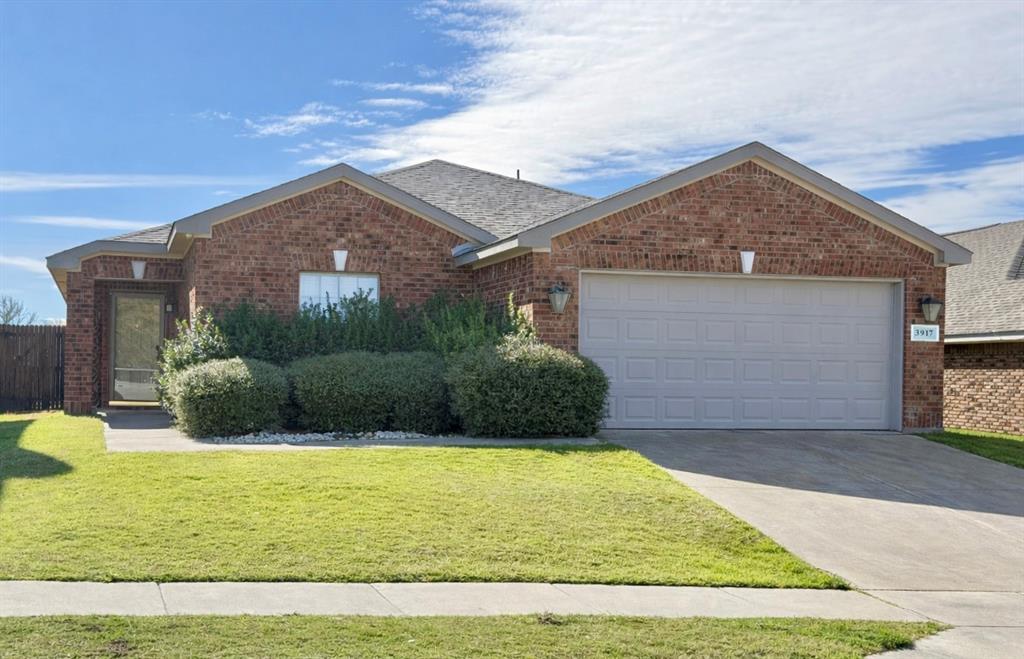 3917 Mantis Street Fort Worth, TX 76106 - Photo 1 of 22 a view of outdoor space yard and house