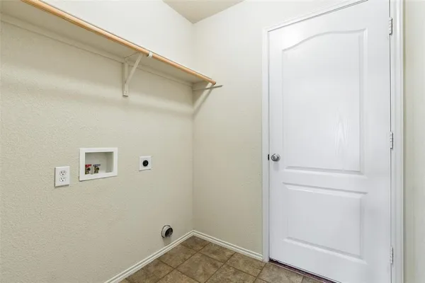 $2,250 | 3917 Mantis Street, Fort Worth, TX 76106