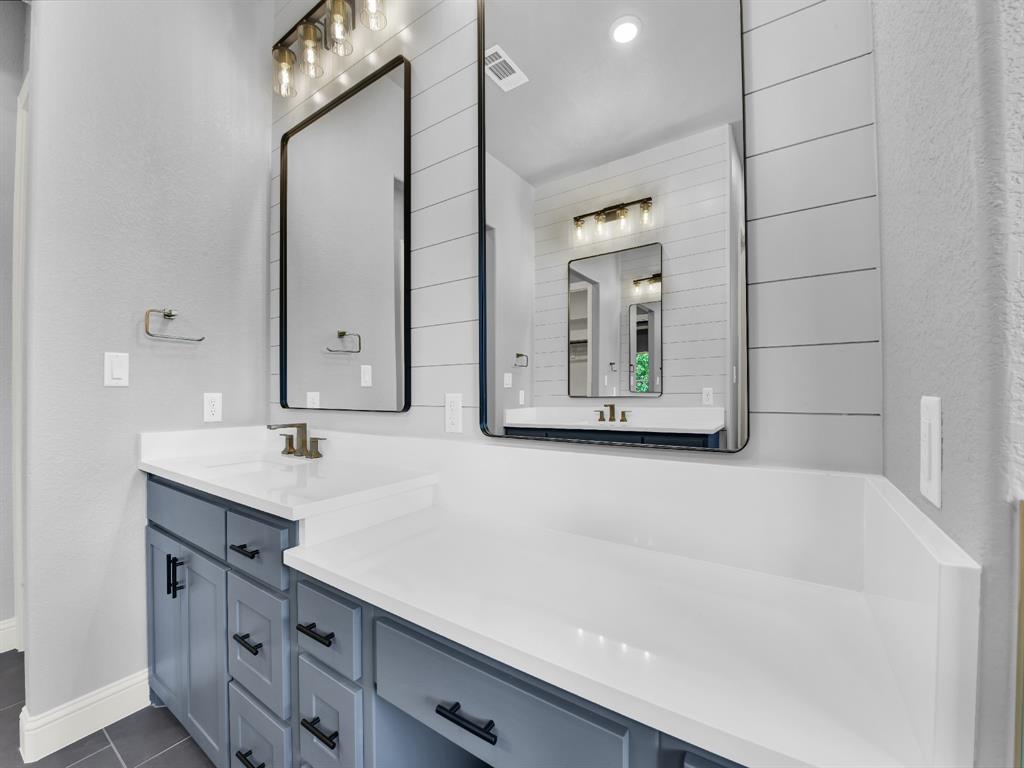 544 Aermotor Loop Weatherford, TX 76085 - Photo 26 of 40