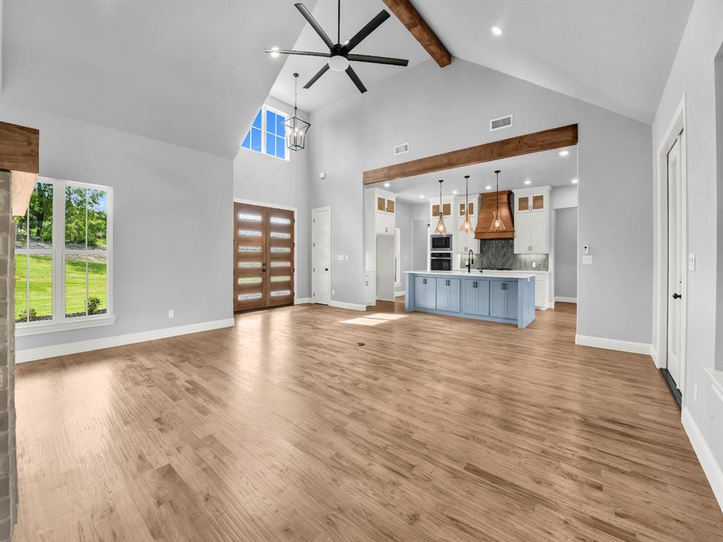 544 Aermotor Loop Weatherford, TX 76085 - Photo 6 of 40