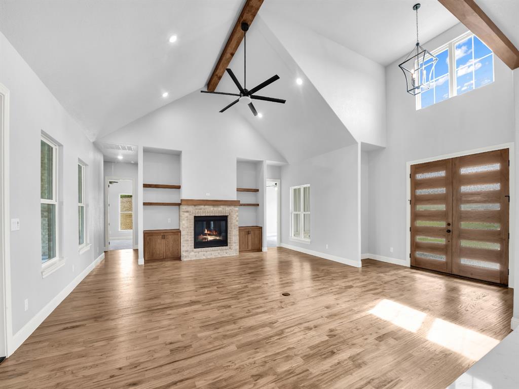 544 Aermotor Loop Weatherford, TX 76085 - Photo 8 of 40