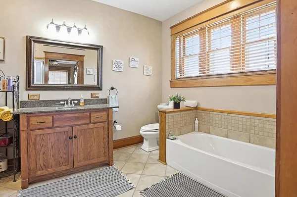 $525,000 | 2028 Clay Street, St. Joseph, MO 64501