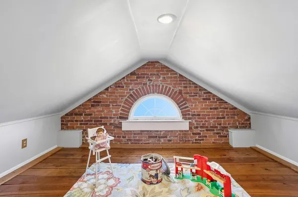 $525,000 | 2028 Clay Street, St. Joseph, MO 64501