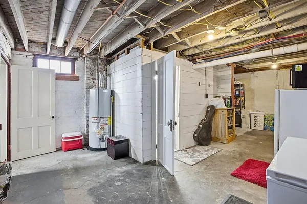 $525,000 | 2028 Clay Street, St. Joseph, MO 64501