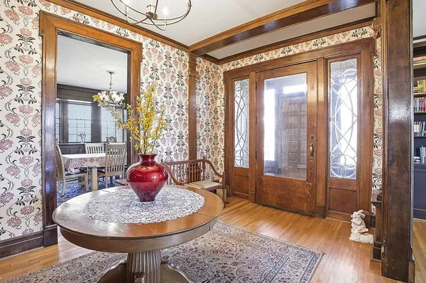 $525,000 | 2028 Clay Street, St. Joseph, MO 64501