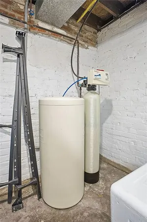 $525,000 | 2028 Clay Street, St. Joseph, MO 64501