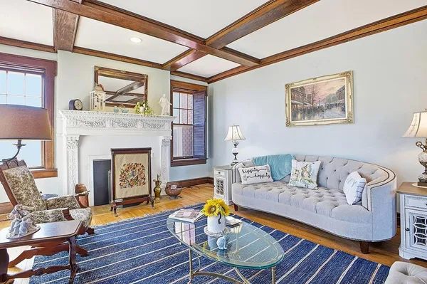 $525,000 | 2028 Clay Street, St. Joseph, MO 64501