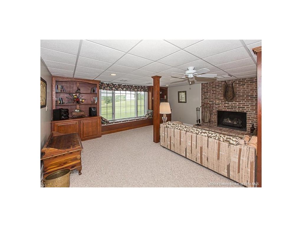 7581 Navilleton Road Floyds Knobs, IN 47119 - Photo 29 of 71 Gallery Image 29