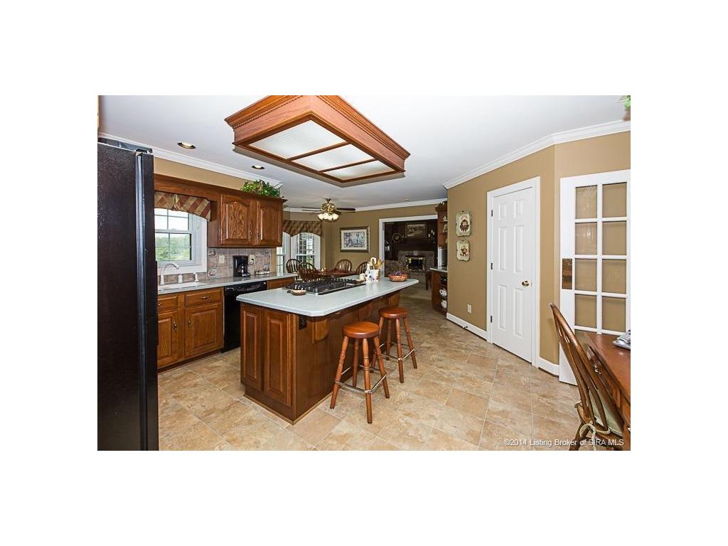 7581 Navilleton Road Floyds Knobs, IN 47119 - Photo 10 of 71 Gallery Image 10