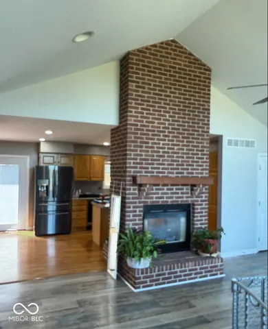 $430,000 | 7967 East 800 North, Falmouth, IN 46127