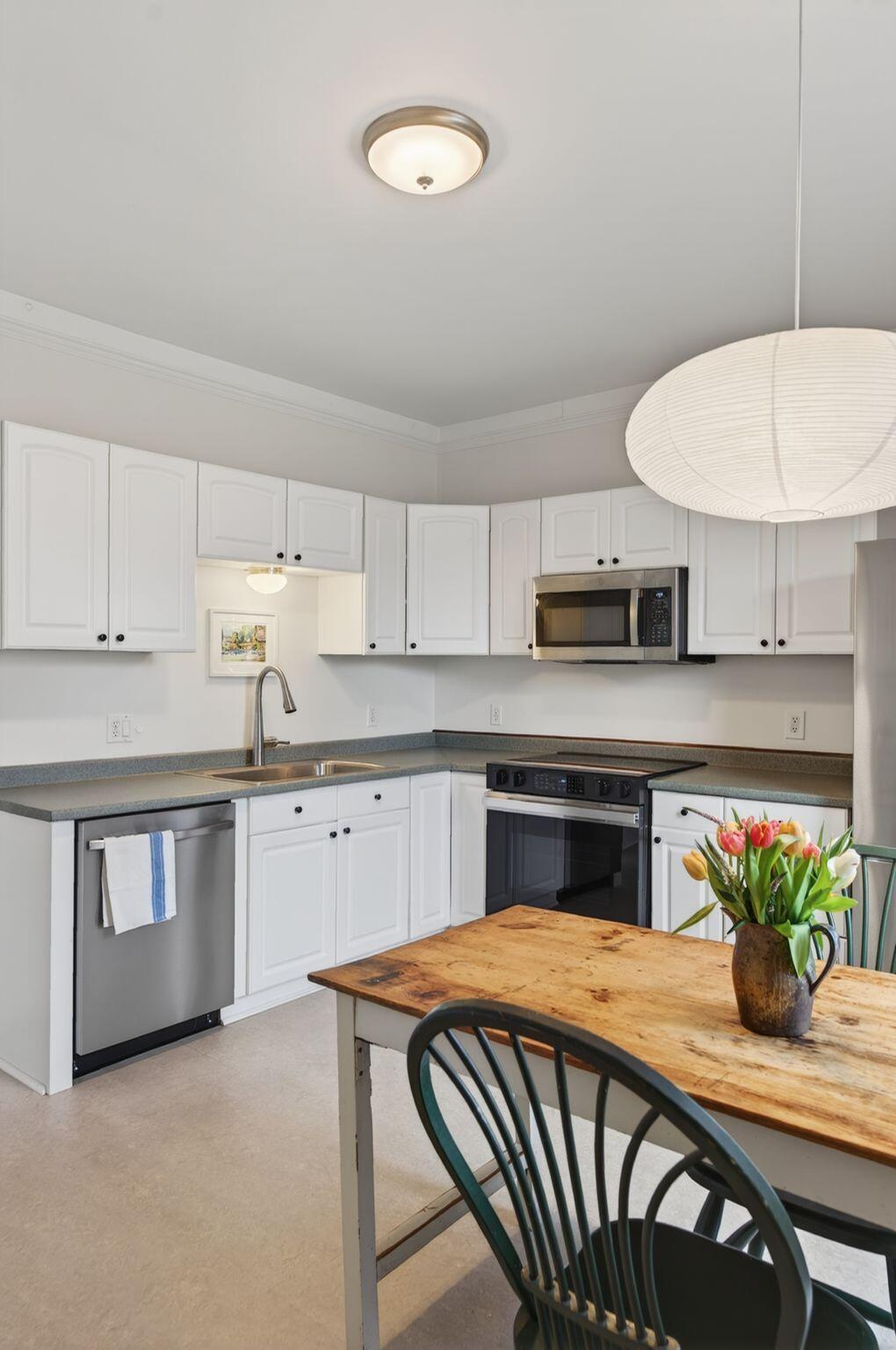 105 Clark Street Portland, ME 04102 - Photo 18 of 63 56_010_DSC05276