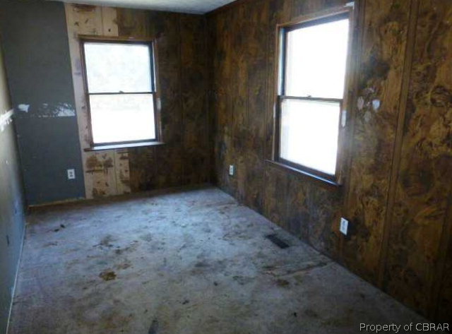 1903 Mark Pine Road Hayes, VA 23072 - Photo 6 of 9