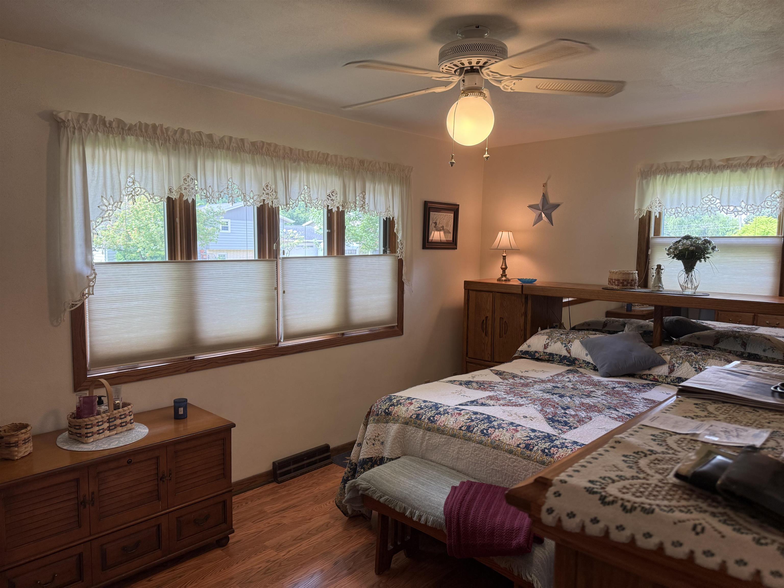 1004 Sunfield Street Sun Prairie, WI 53590 - Photo 11 of 19