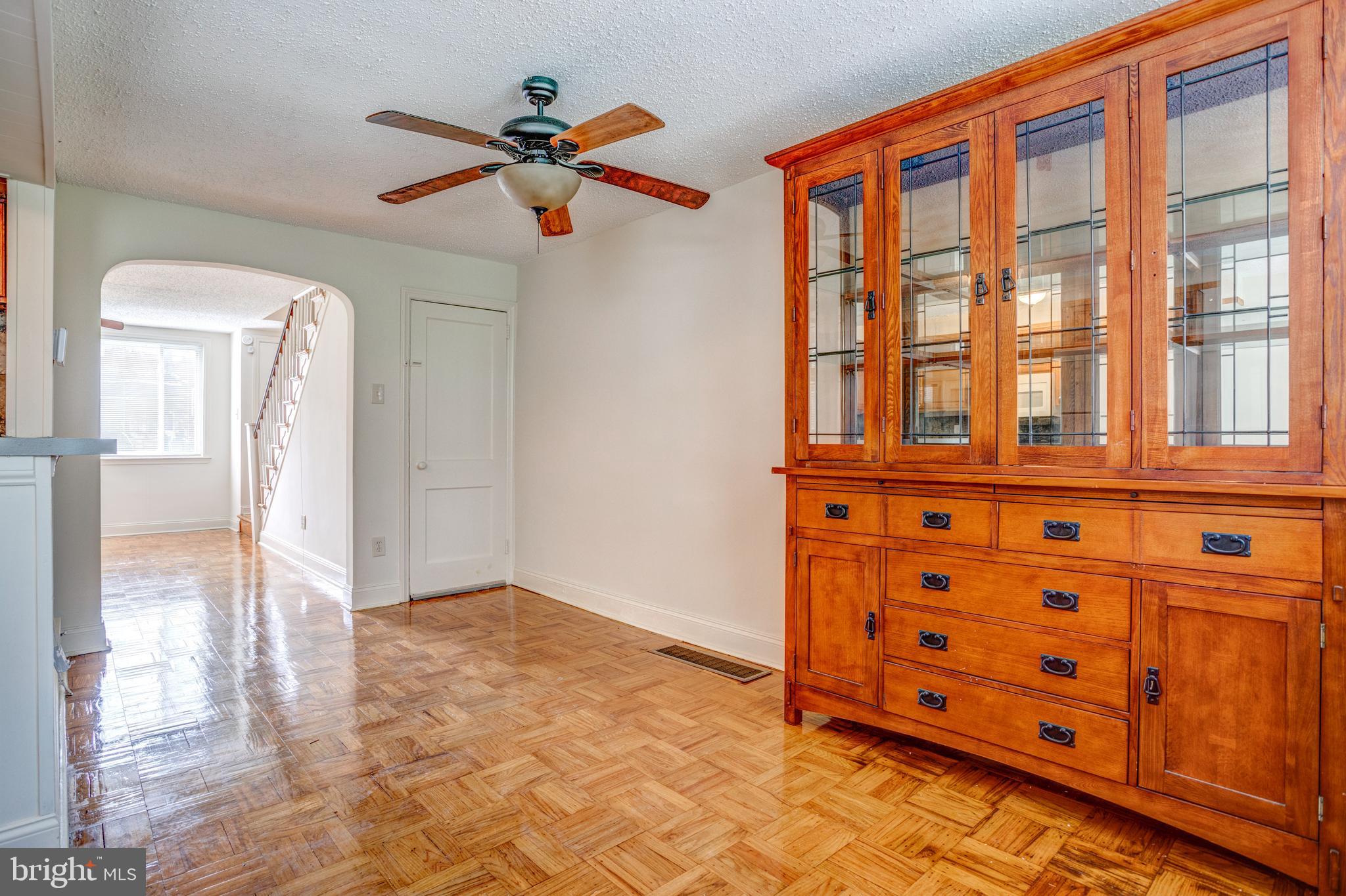 119 Spring Valley Road Darby, PA 19023 - Photo 6 of 16