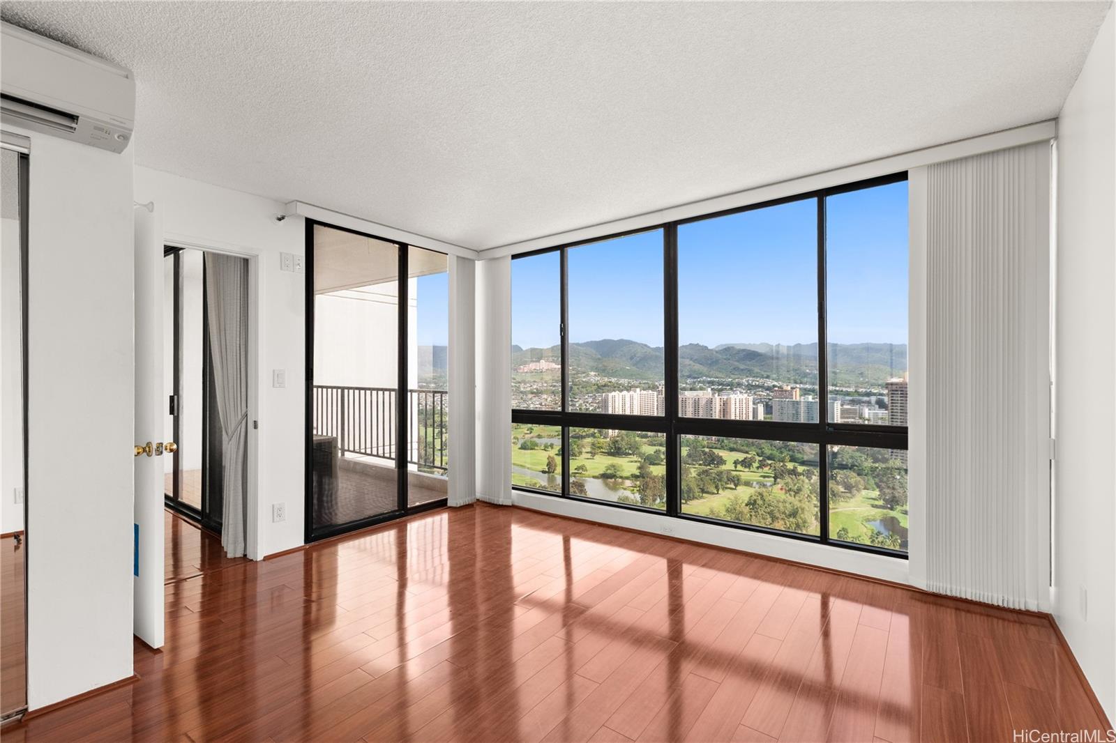 990 Ala Nanala Street, Unit 32C Honolulu, HI 96818 - Photo 15 of 24 2nd Bedroom 2