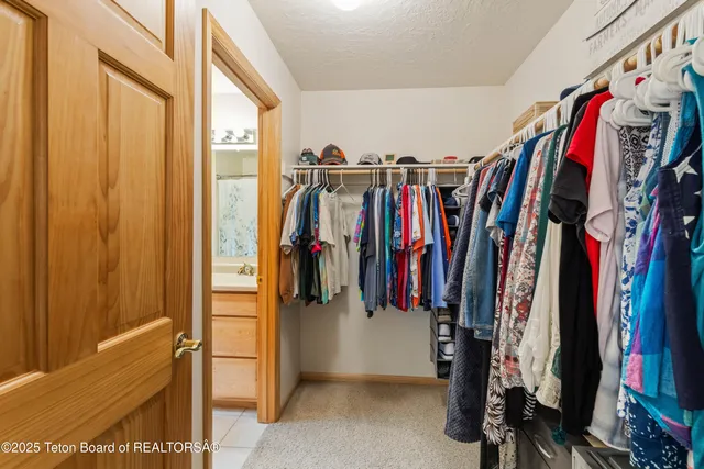 $775,000 | 132 Rainbow Drive, Thayne, WY 83127