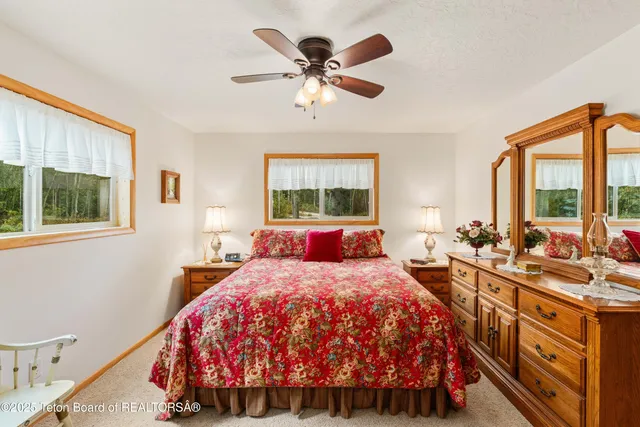 $775,000 | 132 Rainbow Drive, Thayne, WY 83127