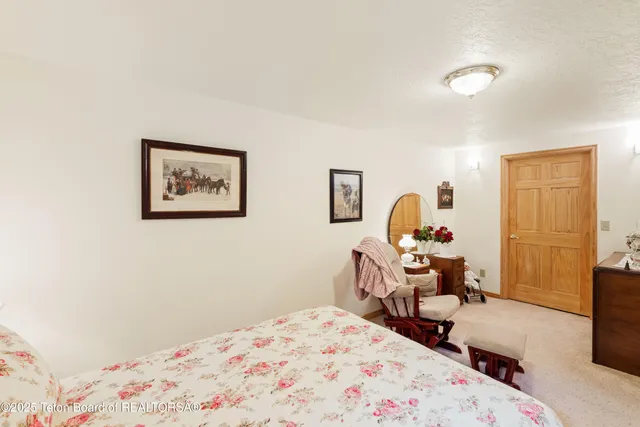 $775,000 | 132 Rainbow Drive, Thayne, WY 83127