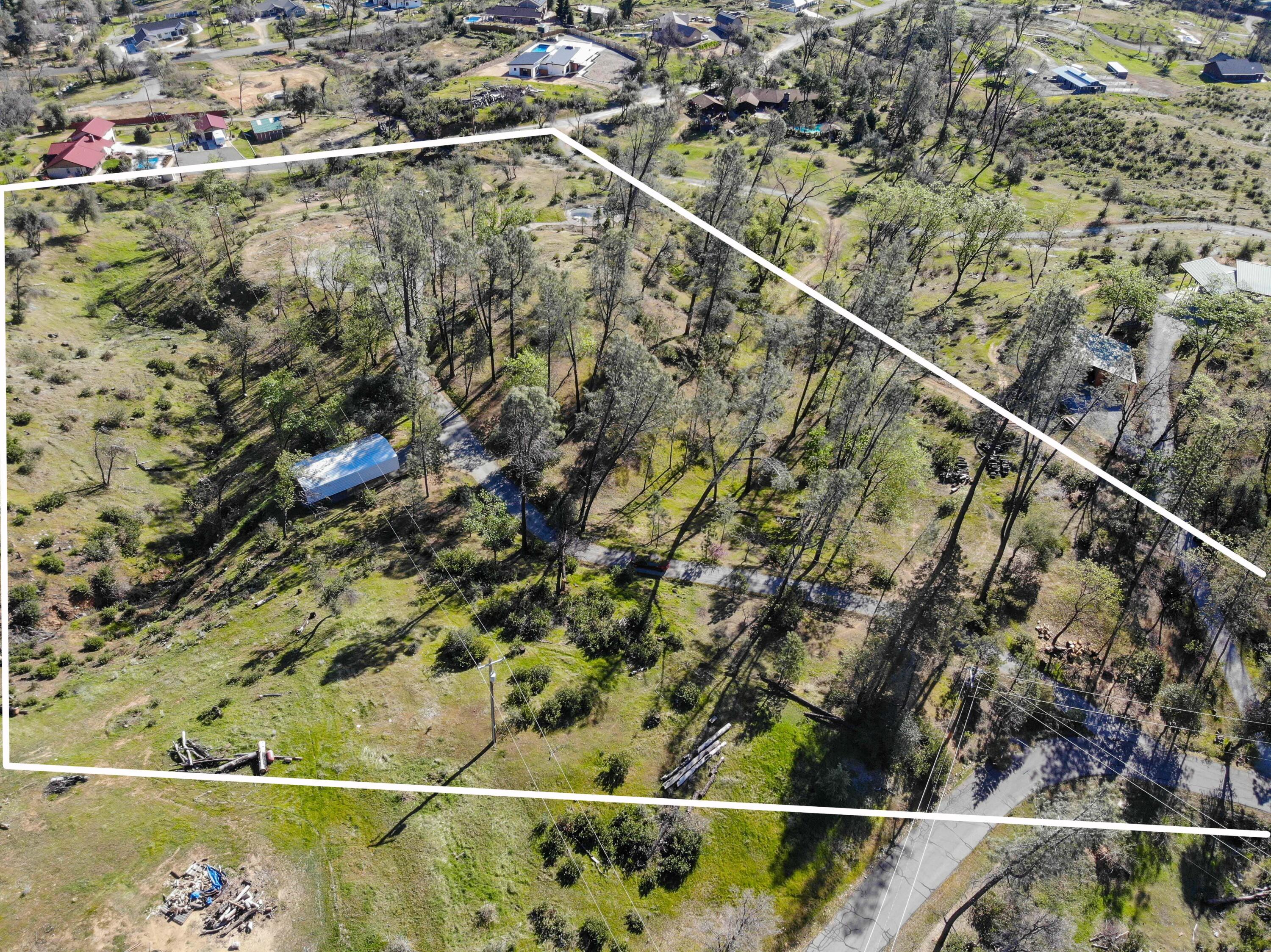 15765 Old Stage Coach Road Redding, CA 96001 - Photo 6 of 10 drone lot line view