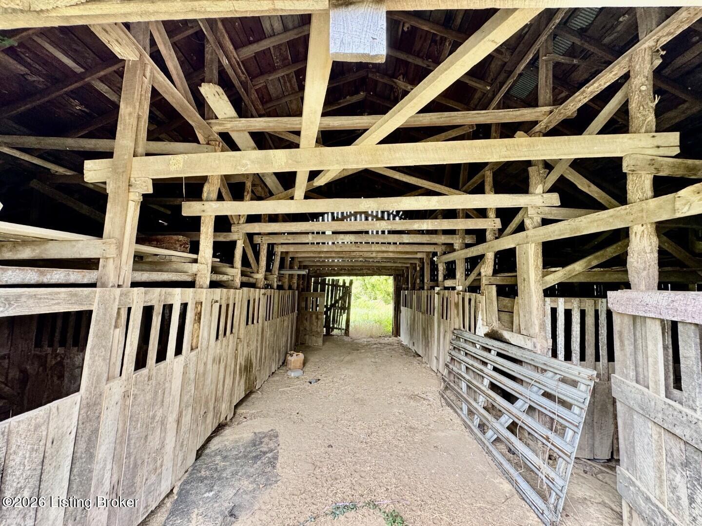 4223 Chaplin Road Willisburg, KY 40078 - Photo 31 of 48 031_Barn