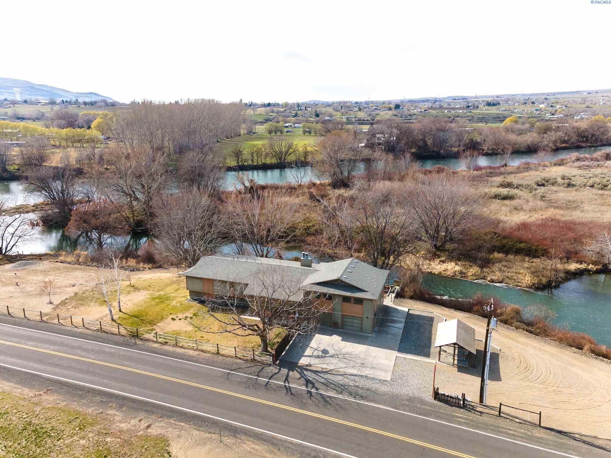 55102 Demoss Road Benton City, WA 99320 - Photo 1 of 30 Gallery Image 1