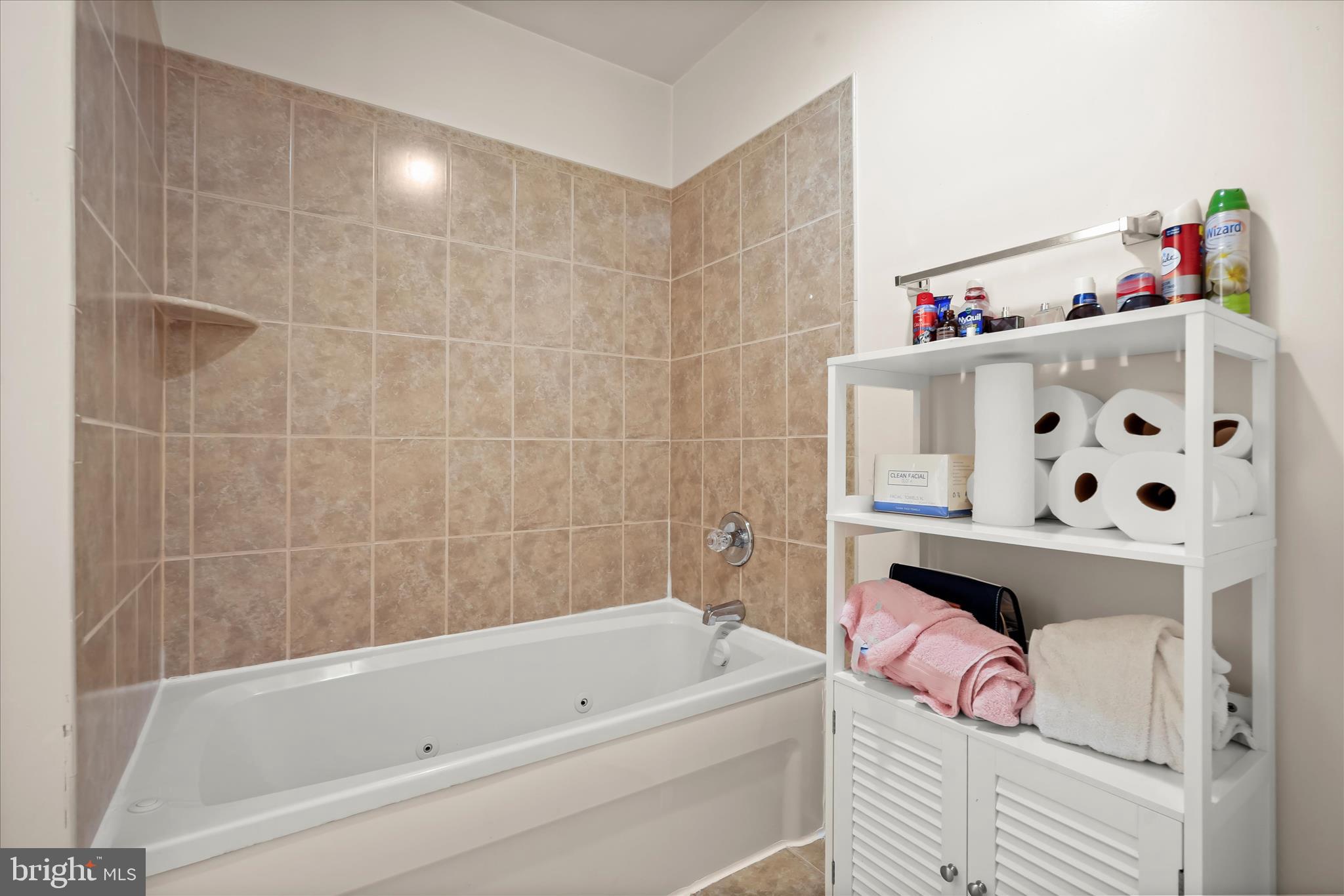 1614 6th Street Northwest Washington, DC 20001 - Photo 61 of 80 Unit 2 - Full Bathroom