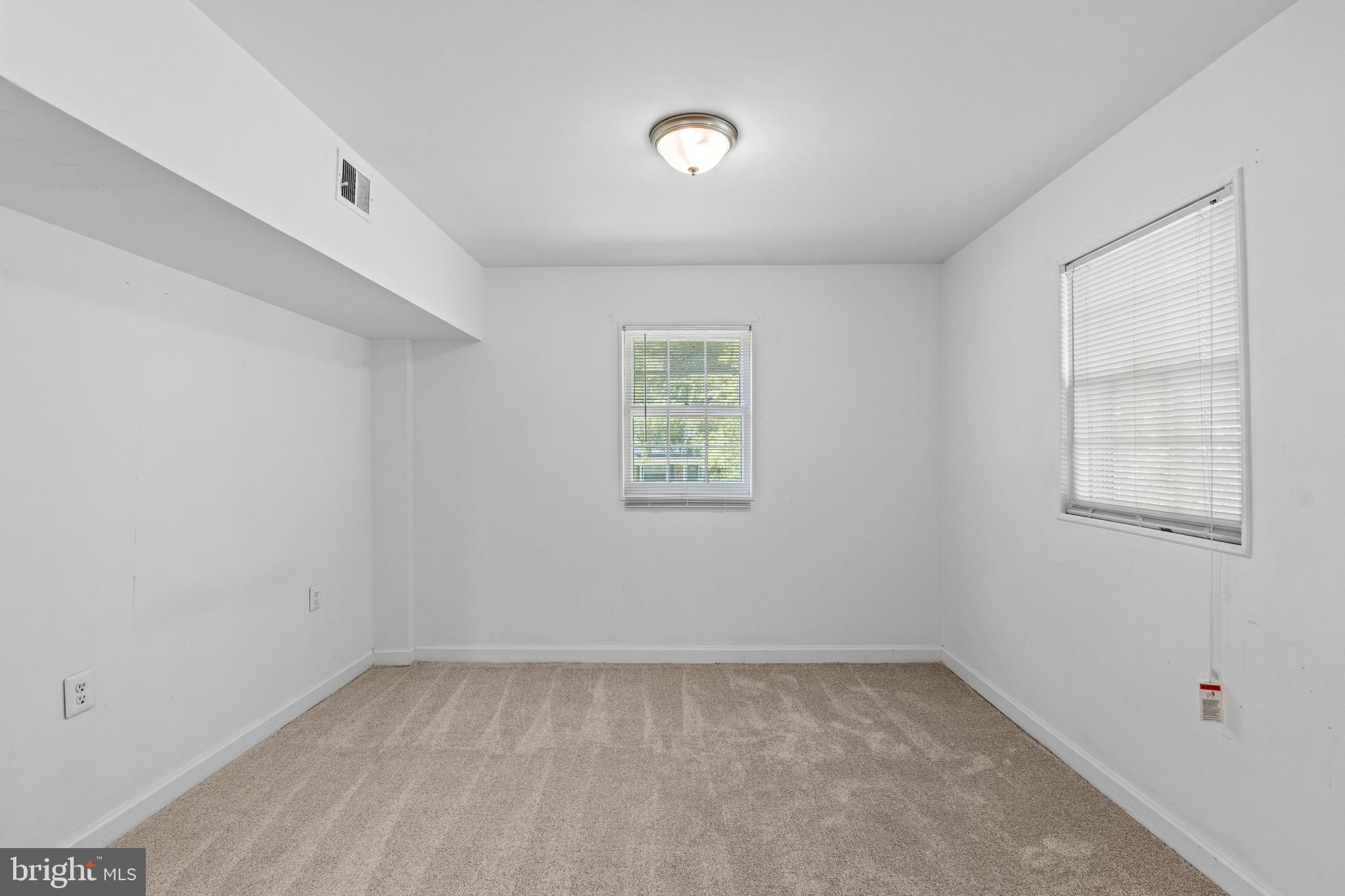 6608 Grey Fox Drive Springfield, VA 22152 - Photo 27 of 31