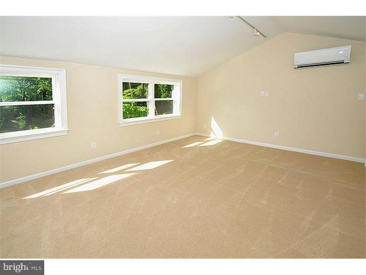 1014 Kipling Road Rydal, PA 19046 - Photo 20 of 25
