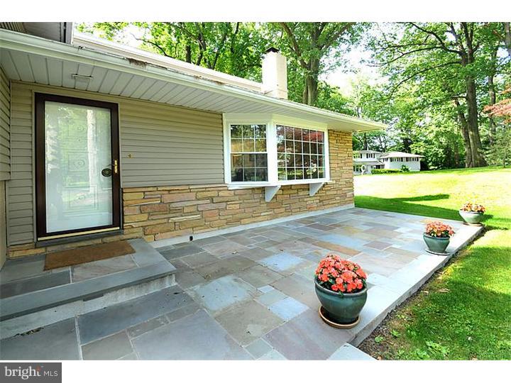 1014 Kipling Road Rydal, PA 19046 - Photo 3 of 25