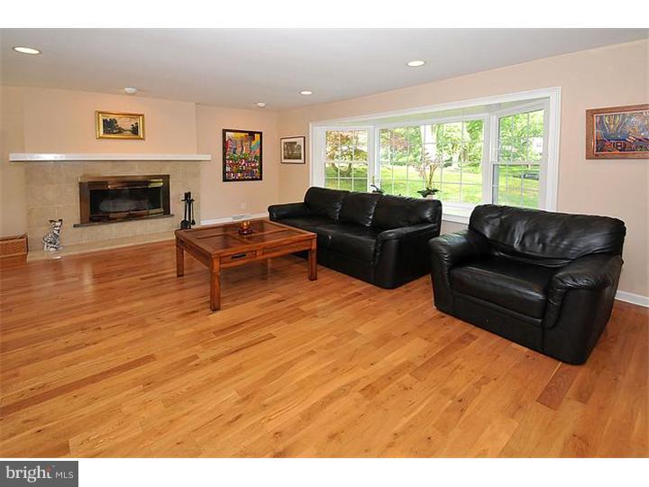1014 Kipling Road Rydal, PA 19046 - Photo 5 of 25
