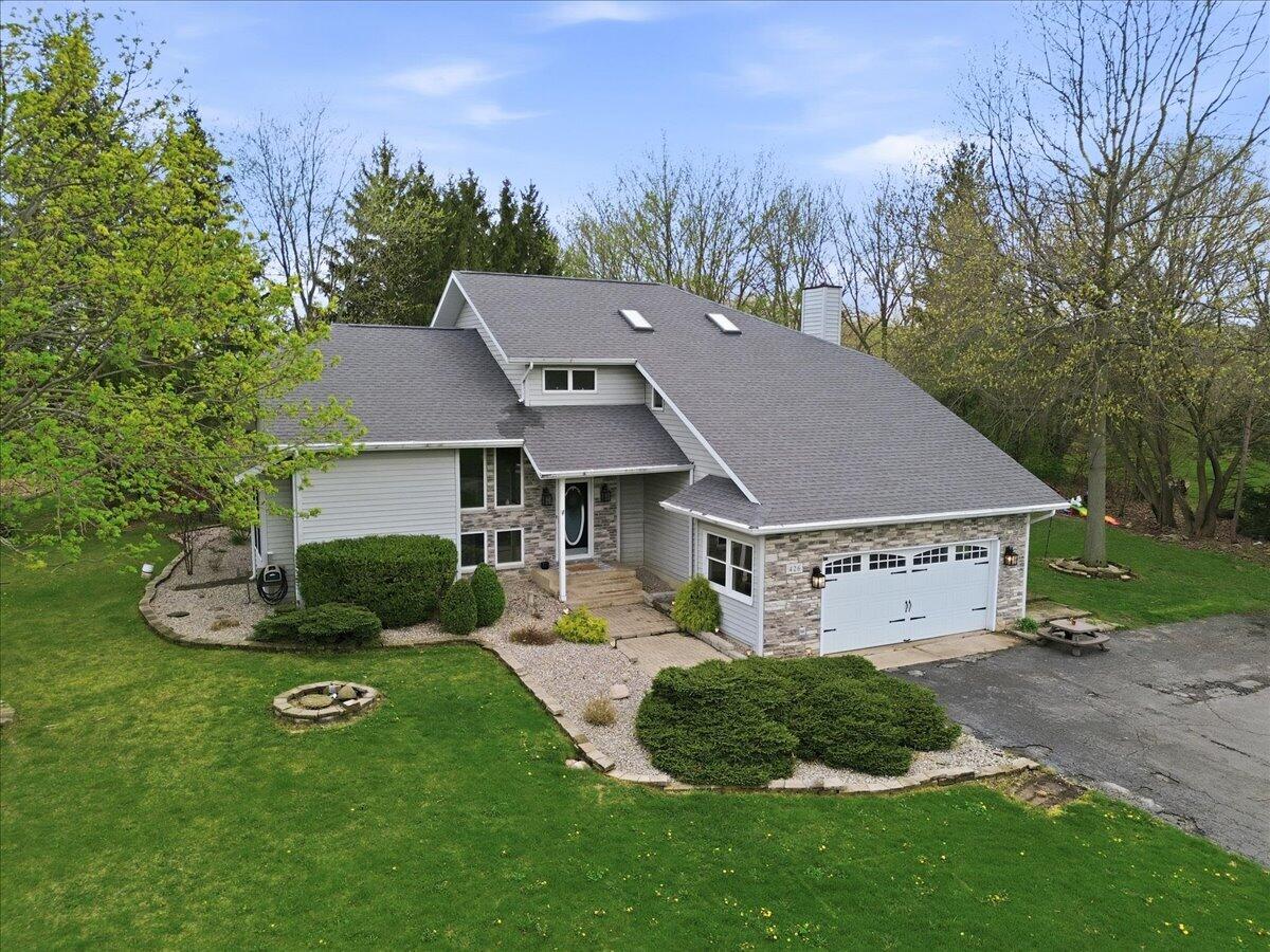 426 Laurel Lane Valparaiso, IN 46385 - Photo 2 of 48 front view of a house with a yard