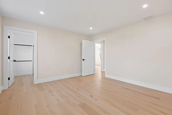 $1,350,000 | 817 Race Lane, Marstons Mills, MA 02648