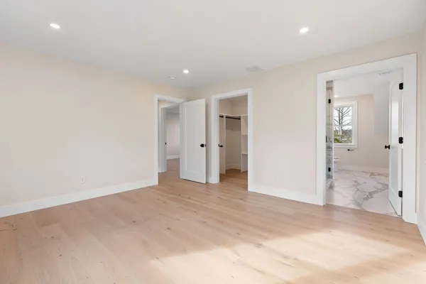 $1,350,000 | 817 Race Lane, Marstons Mills, MA 02648